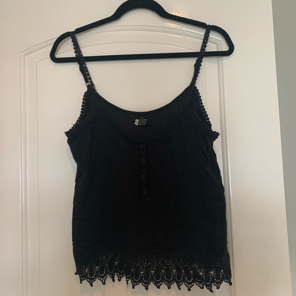 Volcom Black Tank - Picture 1 of 4